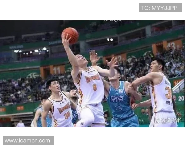 成都篮球队与杭州篮球队赛后分析实力对比与战术探讨