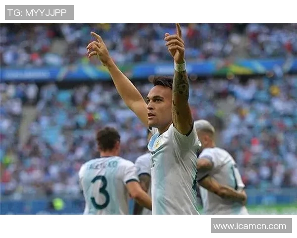 墨西哥与古巴在美洲杯的激烈对决展现足球魅力与激情的碰撞 墨西哥与古巴在美洲杯的激烈对决展现足球魅力与激情的碰撞