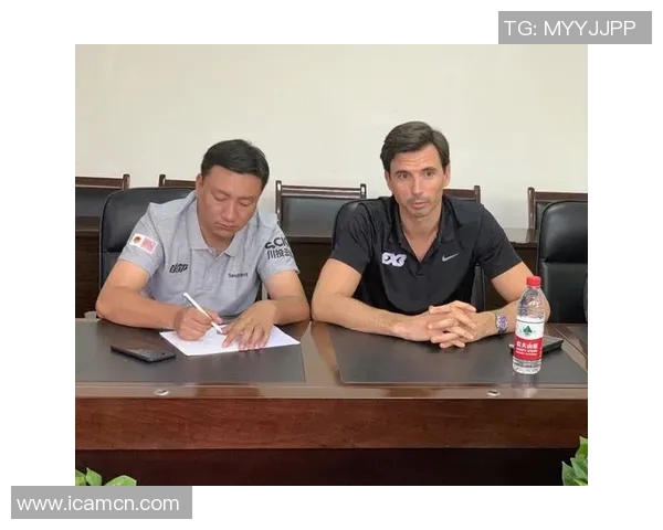 帕都拜斯与杜克的精彩对决揭示篮球战术与团队协作的完美结合 帕都拜斯与杜克的精彩对决揭示篮球战术与团队协作的完美结合