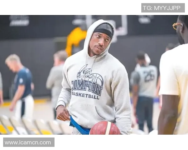 德马尔德罗赞的篮球之路:从潜力新星到全明星巨星的蜕变与成长 德马尔德罗赞的篮球之路:从潜力新星到全明星巨星的蜕变与成长