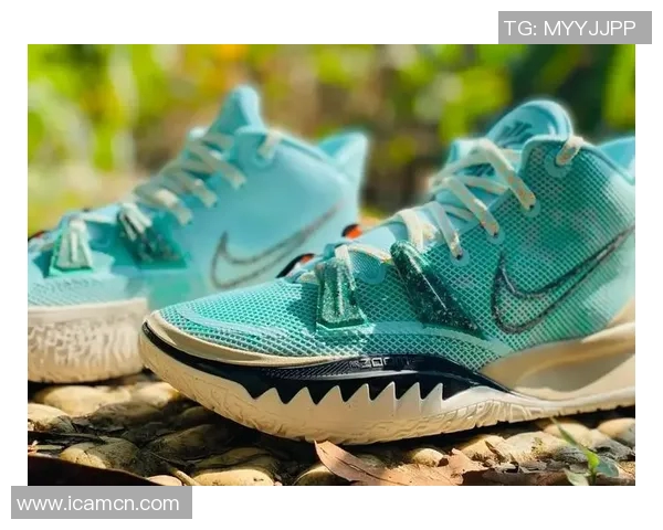 欧文新鞋发布会引发热议踩踏耐克Logo展现真正艺术无须标签 欧文新鞋发布会引发热议踩踏耐克Logo展现真正艺术无须标签