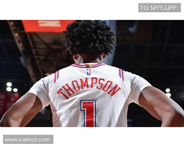 火箭与雷霆精彩对决正在直播球迷们不容错过的激烈赛事盛宴