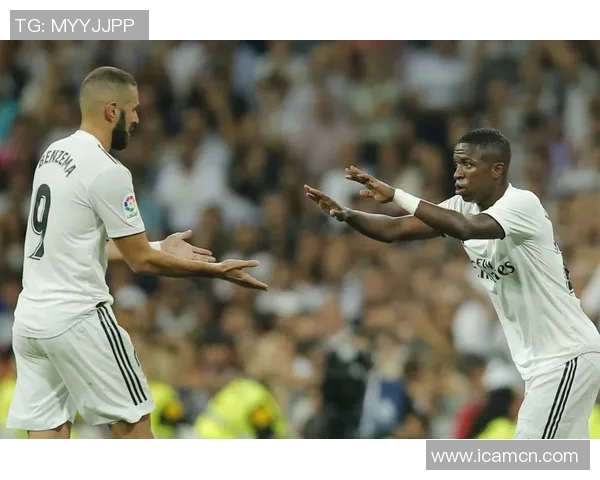 维尼修斯:从新星到巨星的成长之路与足球梦想的追逐 维尼修斯:从新星到巨星的成长之路与足球梦想的追逐